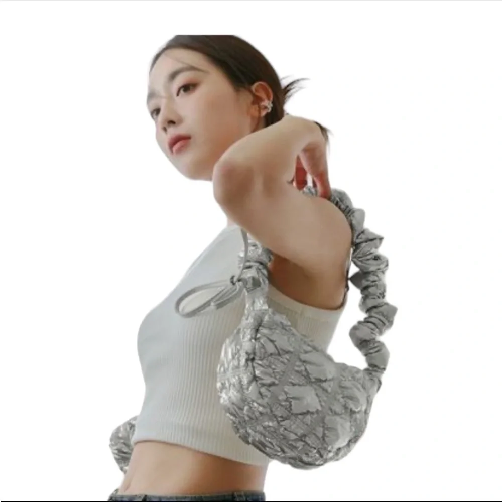 Authentic CARLYN Mini Poing Casual Style Unisex SILVER Nylon Streetwear … - Picture 11 of 16